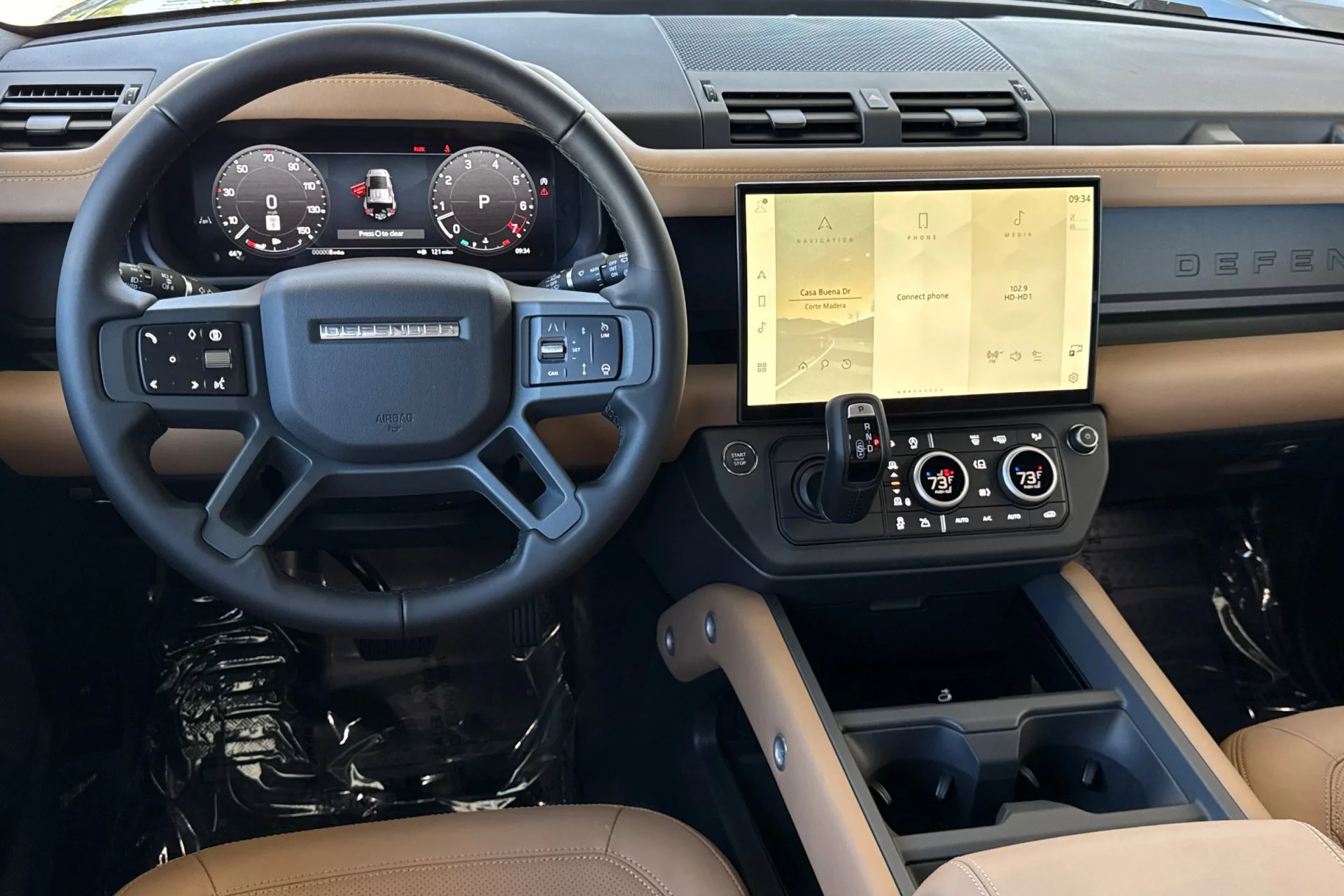 New 2026 Woolstone Green Land Rover X-Dynamic SE image 16