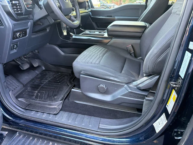 Used 2023 Blue Ford XL image 9