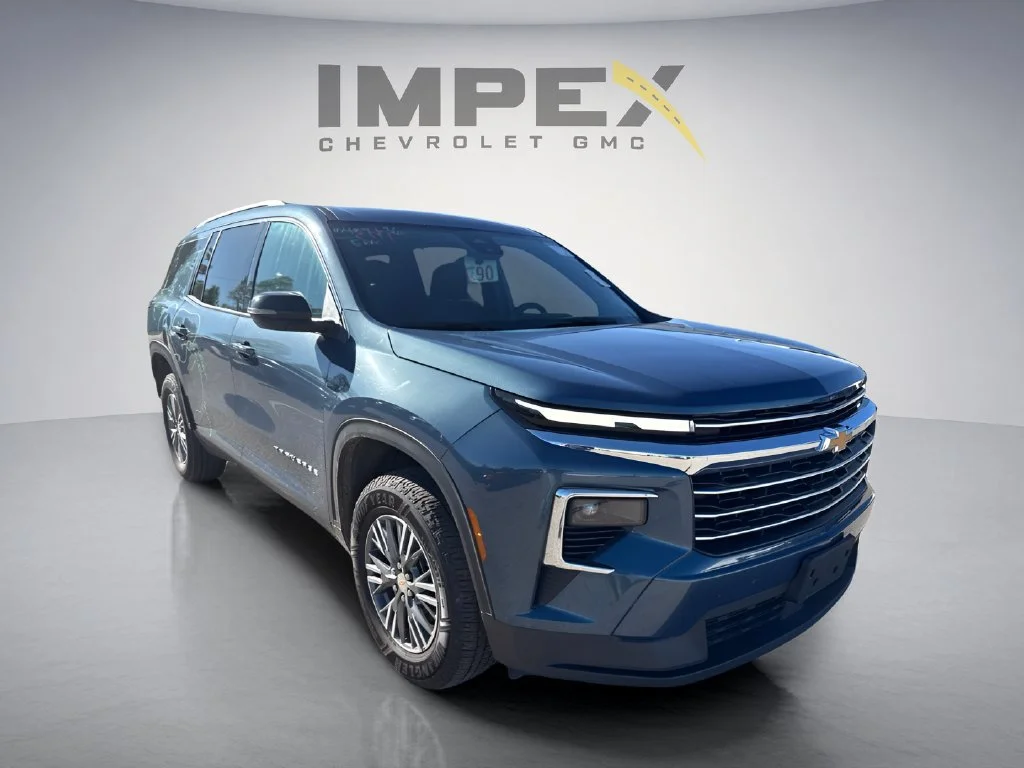 Used 2026 Lakeshore Blue Metallic Chevrolet LT image 6