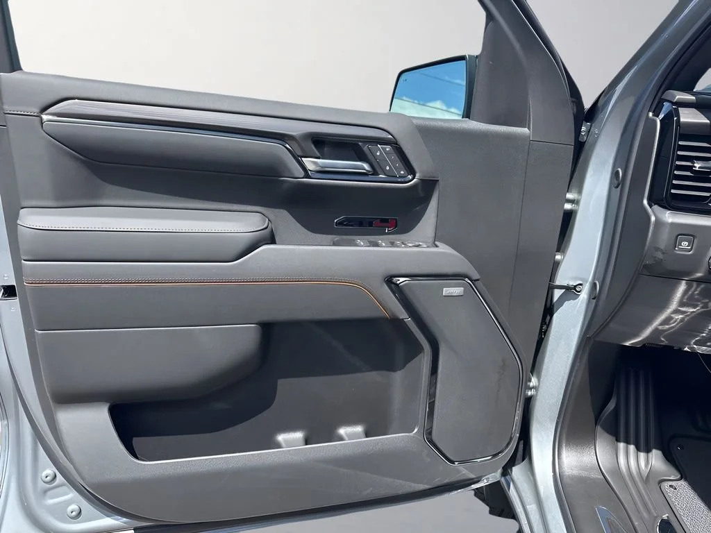 New 2026 Sterling Metallic GMC AT4 image 27