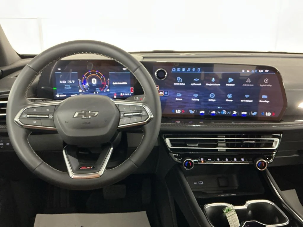 New 2027 Black Chevrolet Z71 image 20