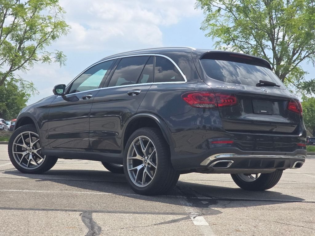 Certified Used 2022 Graphite Gray Metallic Mercedes-Benz GLC 300 image 16