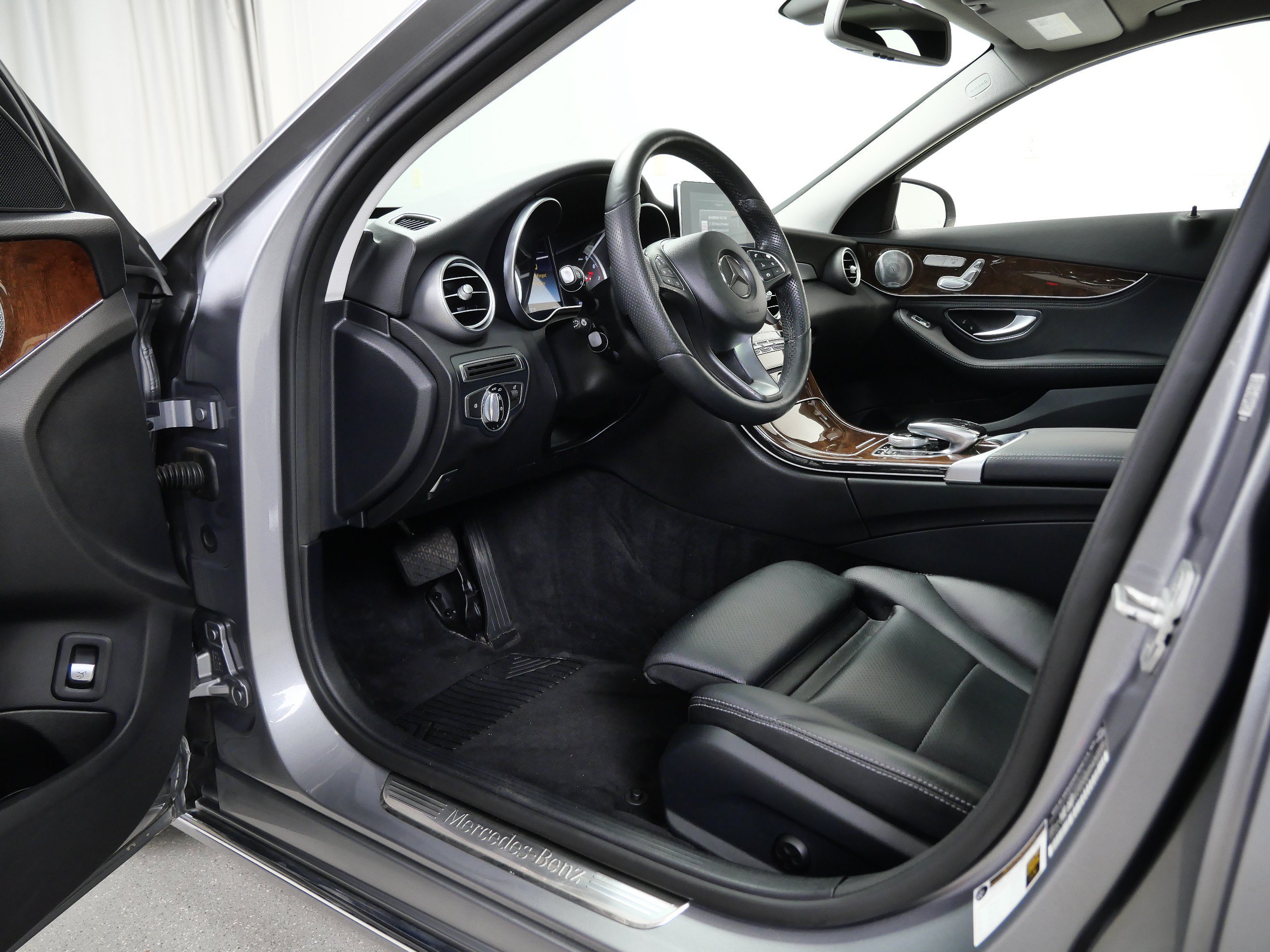 Used 2016 Palladium Silver Metallic Mercedes-Benz C 300 image 13