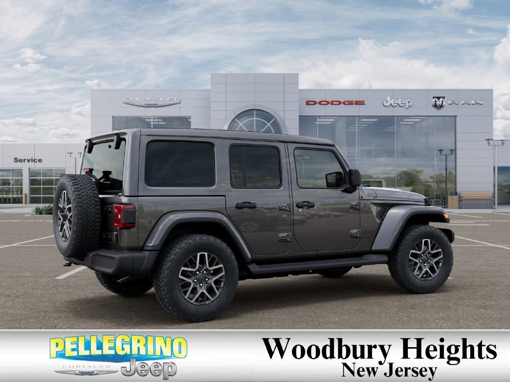 New 2027 Granite Crystal Metallic Clear-Coat Paint Jeep Sahara image 4