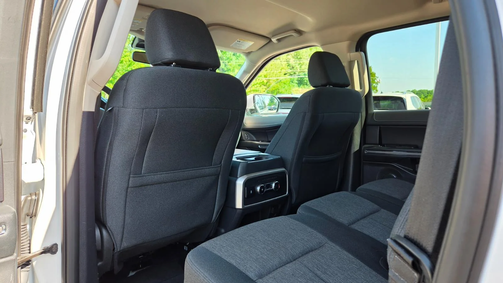 Used 2024 Oxford White Ford XLT image 45