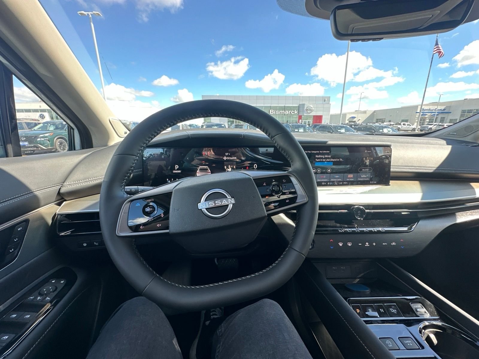 New 2026 White Nissan Platinum image 42