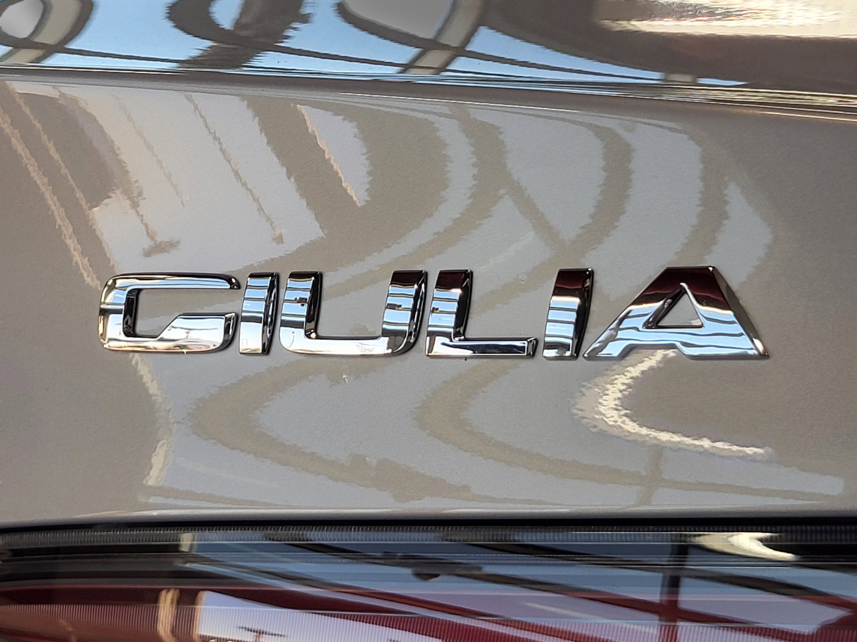 New 2025 Moonlight Gray Metallic Alfa Romeo  image 12