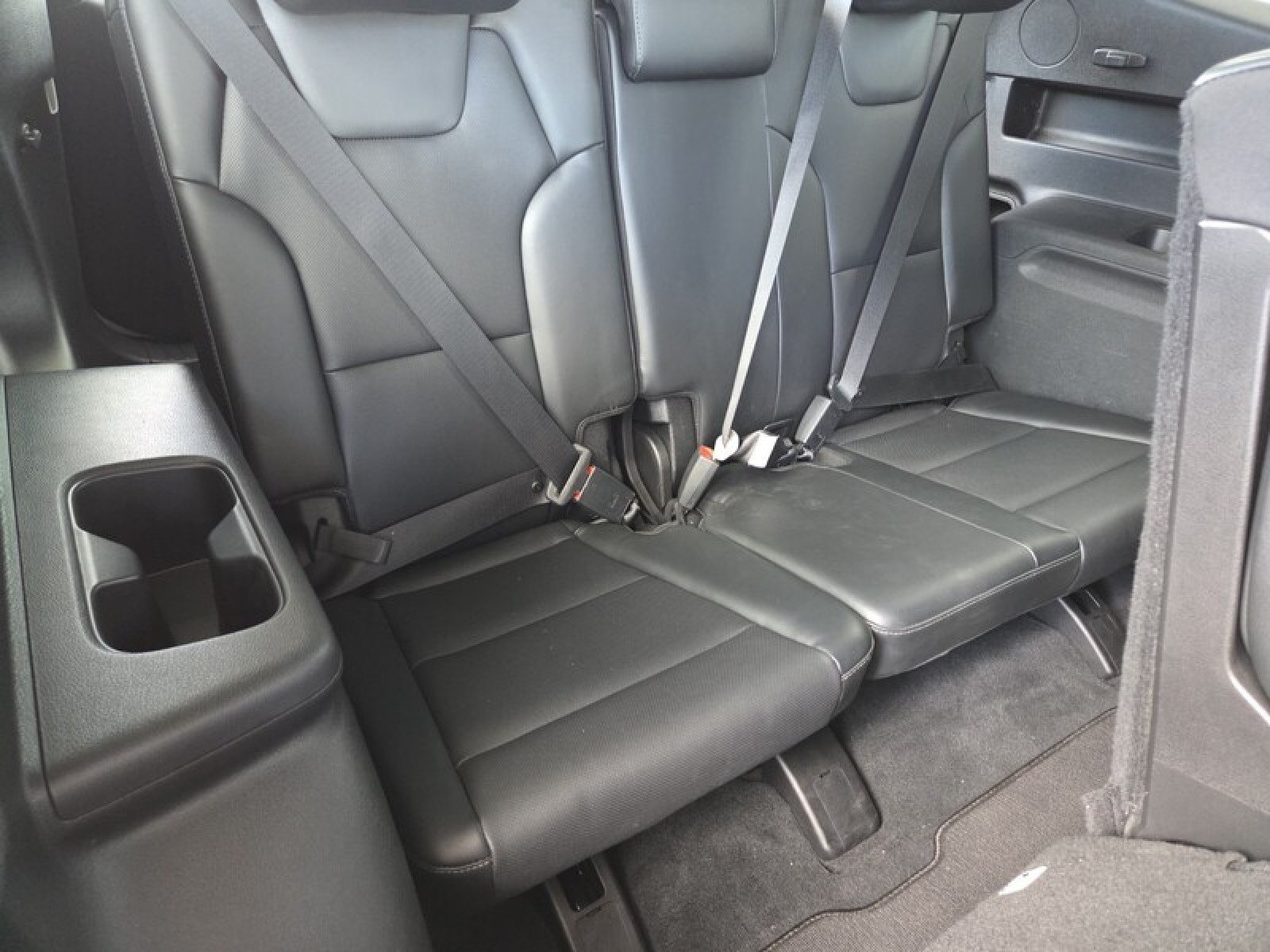 Used 2021 Glacial White Pearl Kia EX image 19