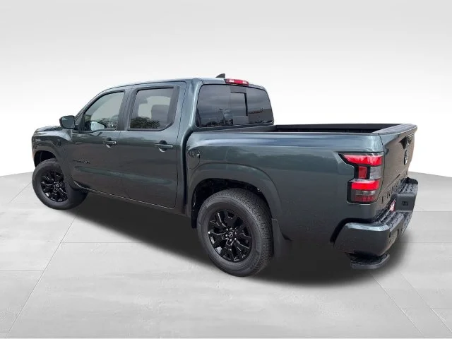 New 2027 Alpine Metallic Nissan Crew Cab SV image 5