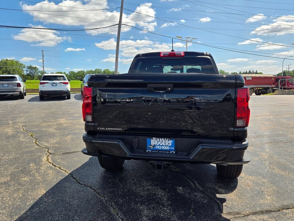 2026 Chevrolet Colorado Trail Boss - Photo 11