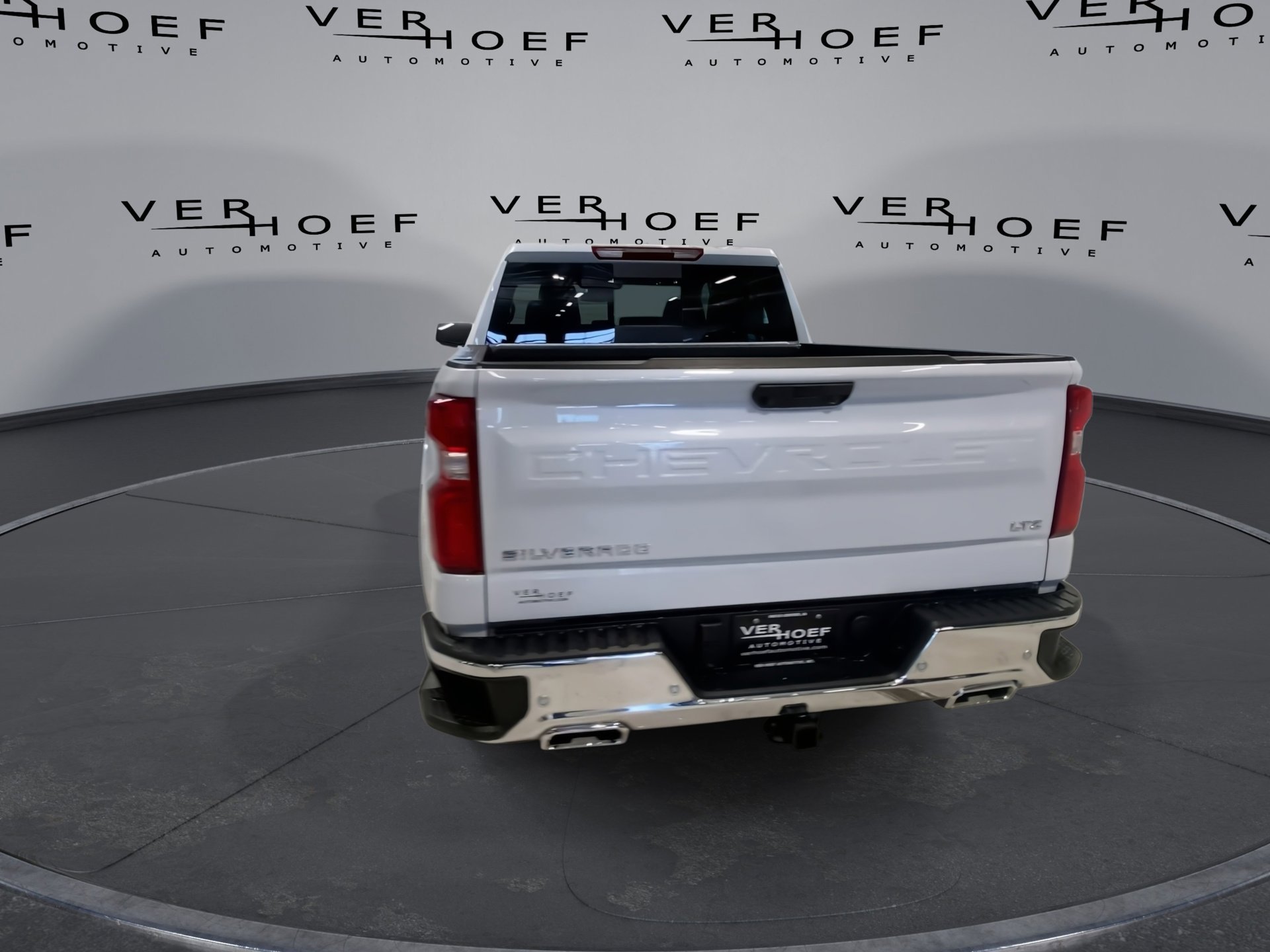 2026 Chevrolet Silverado 1500 LTZ - Photo 7