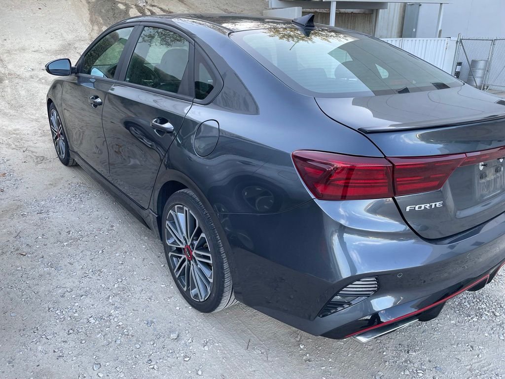 Used 2022 Gray Kia GT image 5