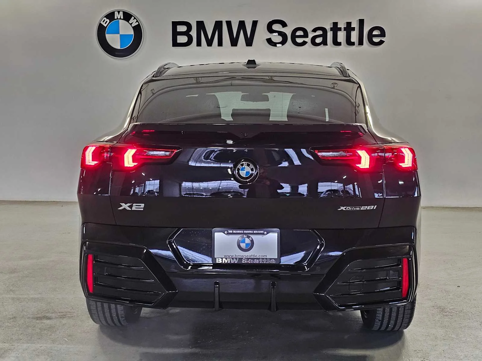 New 2026 Black Sapphire Metallic BMW xDrive28i image 5
