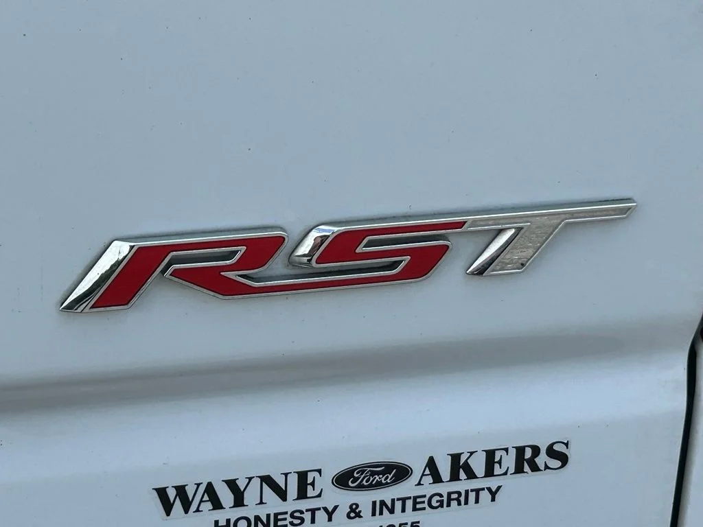 Certified Used 2022 Summit White Chevrolet RST image 21