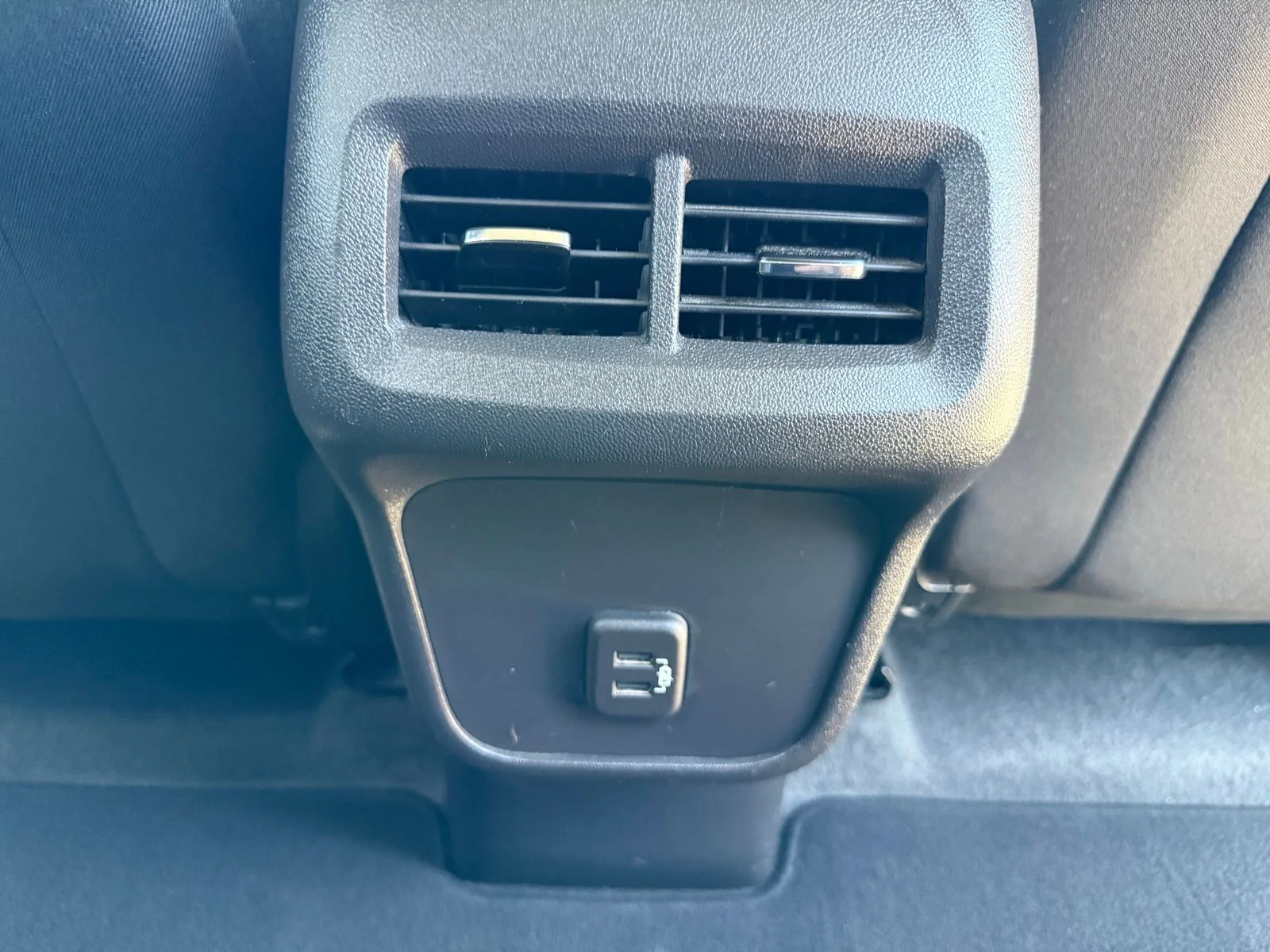 2024 Chevrolet Equinox LT - Photo 35