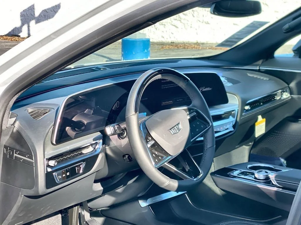2026 Cadillac LYRIQ Sport - Photo 11