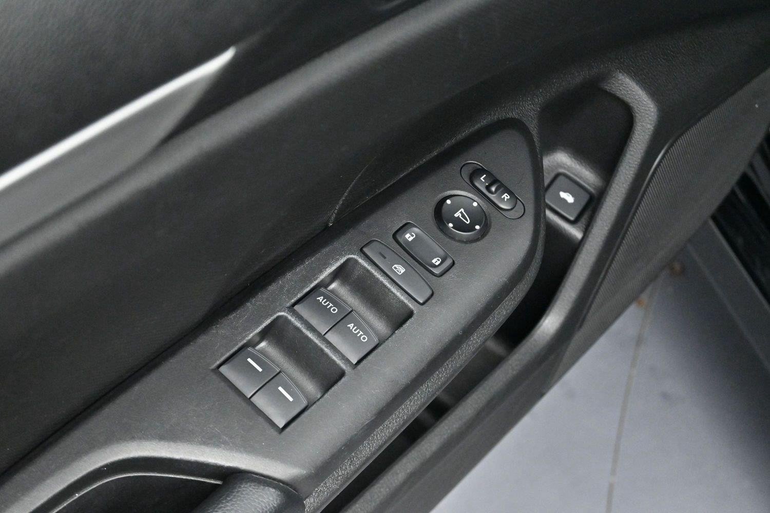 Used 2021 Crystal Black Pearl Honda Sport image 10