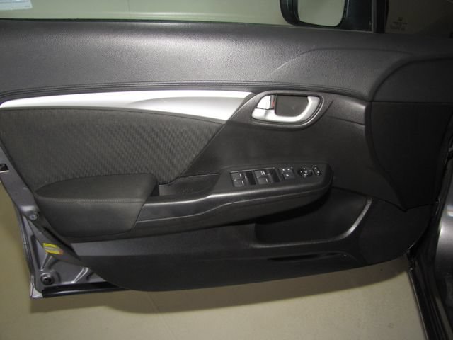 Used 2015  Honda EX image 10