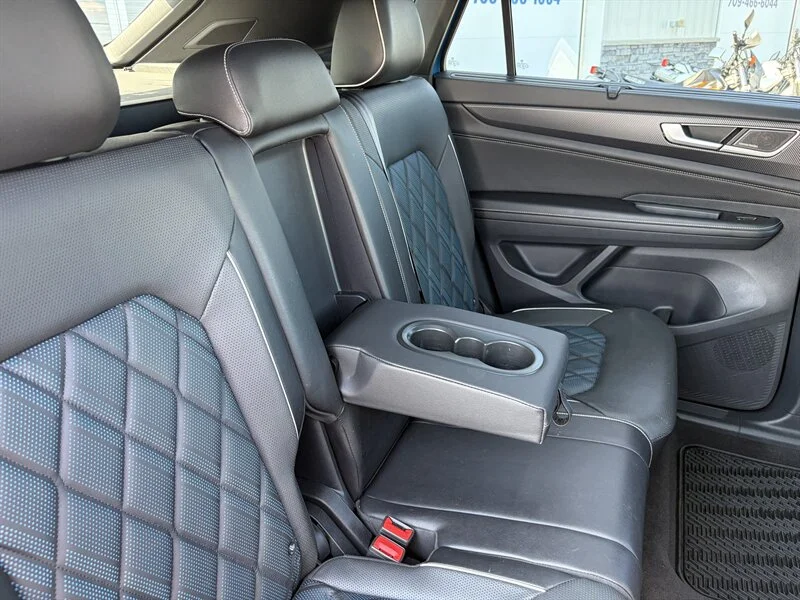 Used 2024 Blue Volkswagen SEL Premium R-Line 4Motion image 19