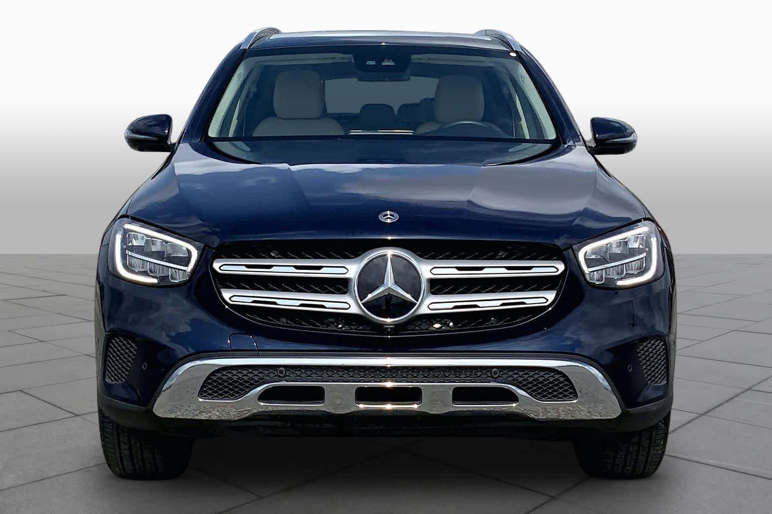 Used 2022 Lunar Blue Metallic Mercedes-Benz GLC 300 image 4