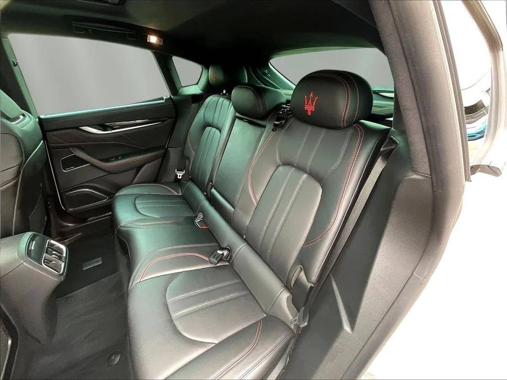 Used 2024 Bianco Maserati Modena image 22