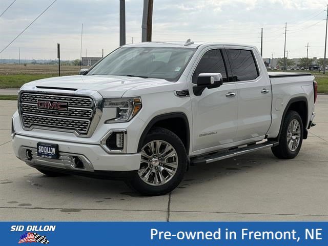 Used 2020 White Frost Tricoat GMC Denali image 1