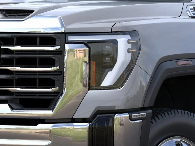 2026 GMC Sierra 3500HD SLE - Photo 10