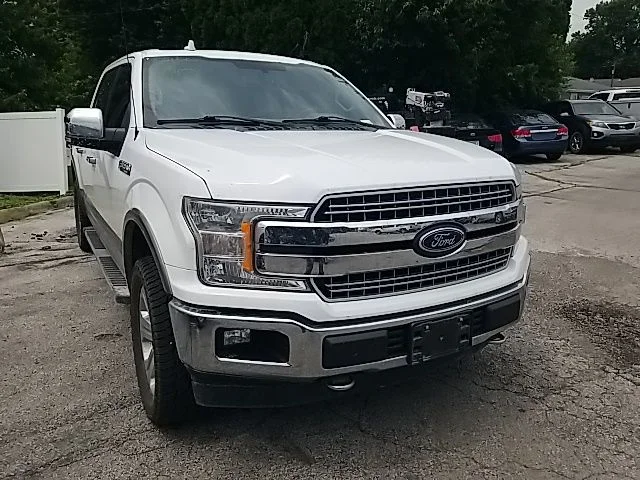 Used 2018 White Ford Lariat image 4