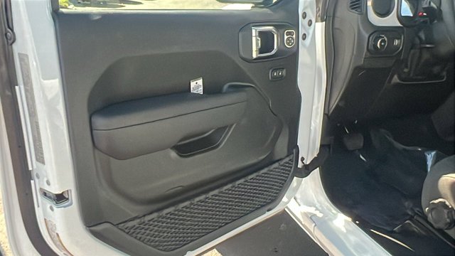 New 2026 Bright White Clearcoat Jeep Sport S image 12