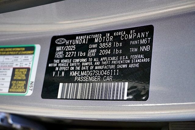 Used 2025 Gray Hyundai SEL Sport image 29