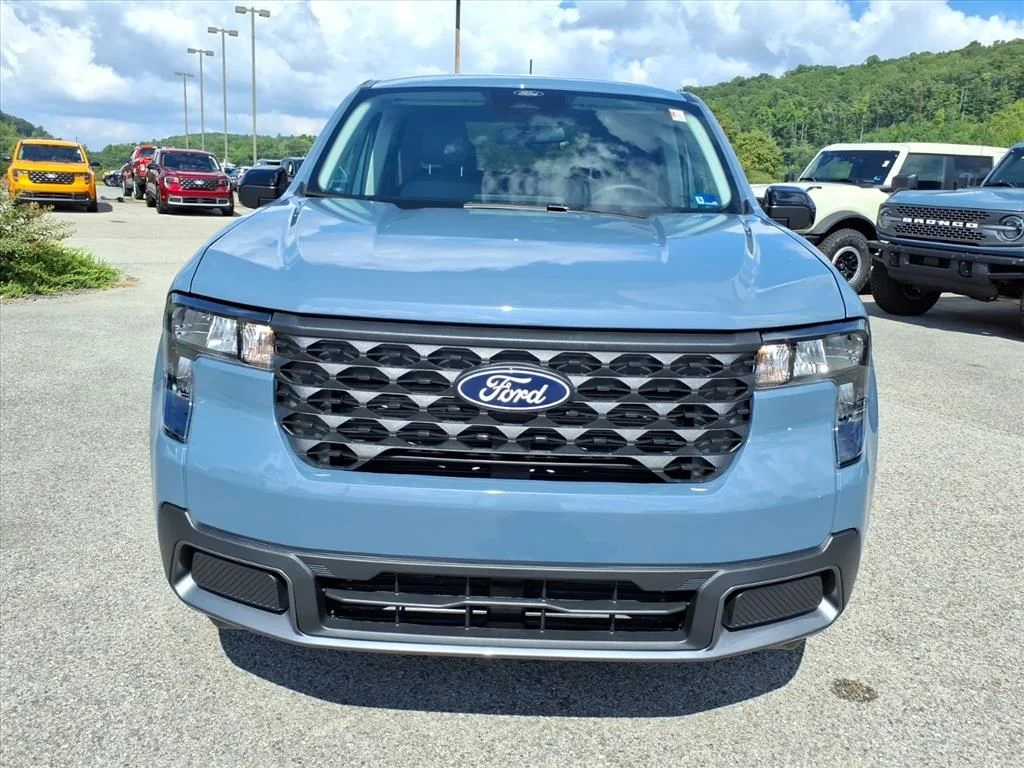 New 2026 Azure Gray Metallic Tri-Coat Ford XLT image 11