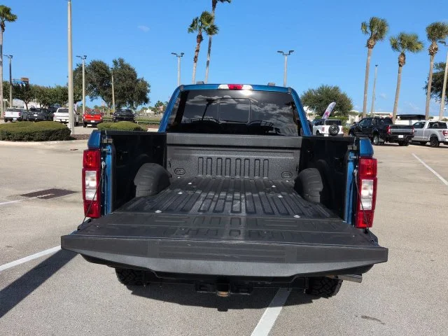 Used 2022 Blue Ford Lariat image 13