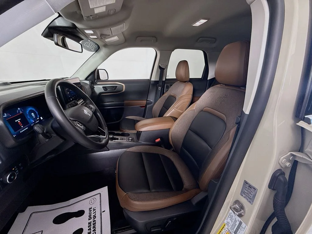 Used 2025 Desert Sand Ford Outer Banks image 2