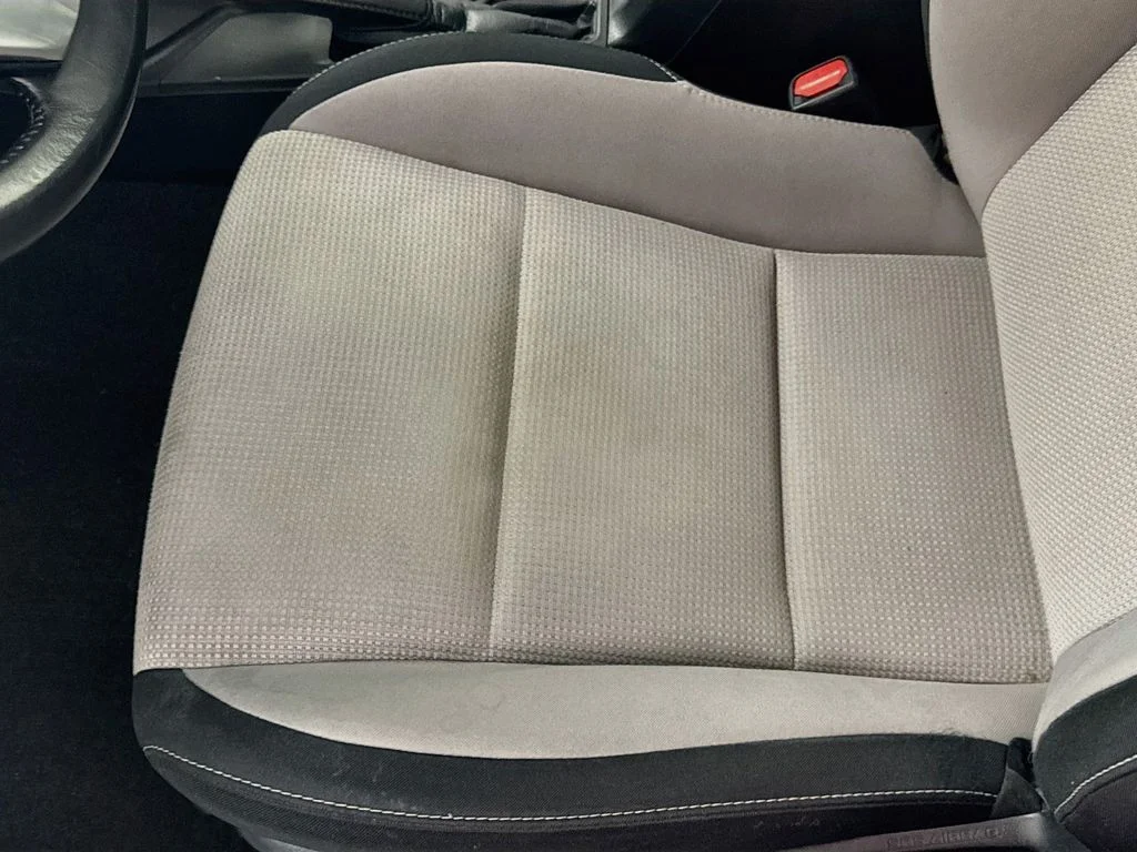 Certified Used 2018 Super White Toyota XLE image 17