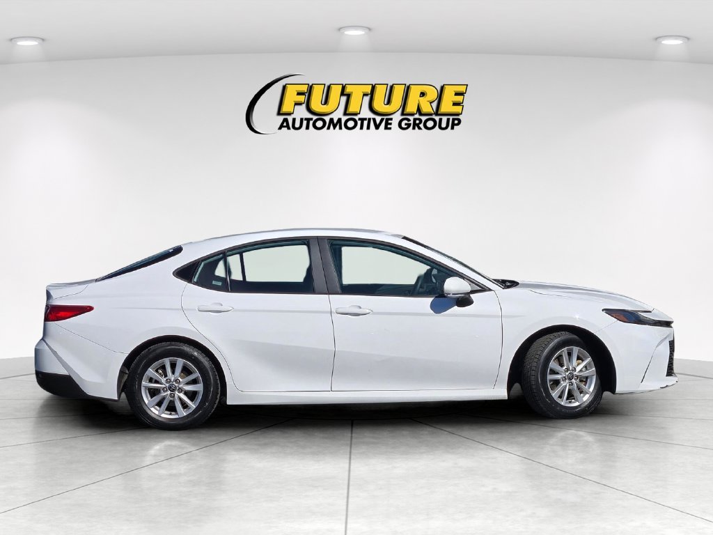Used 2025 White Toyota LE image 3