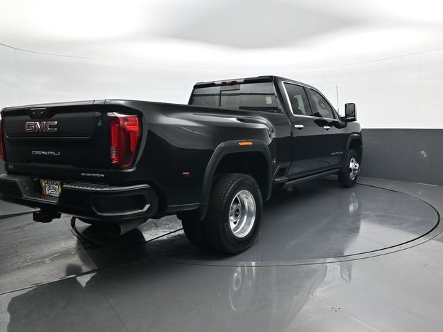 Used 2022 Black GMC Denali image 5