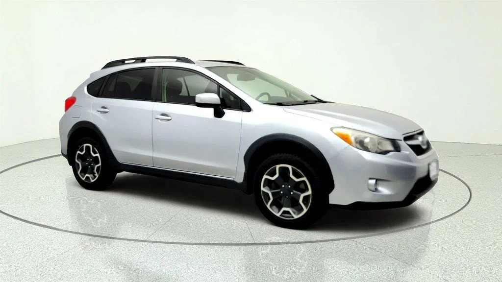 Used 2015 Ice Silver Metallic Subaru 5dr CVT 2.0i Premium image 3