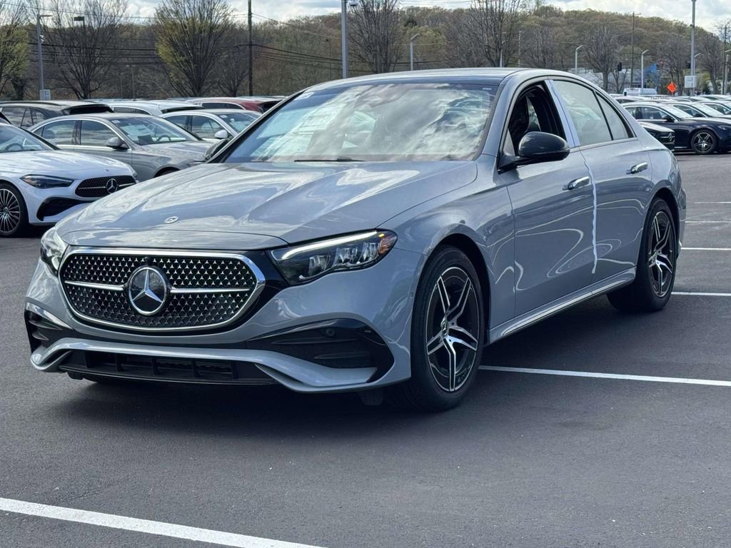 New 2026 MANUFAKTUR Alpine Grey Mercedes-Benz E 350 image 7