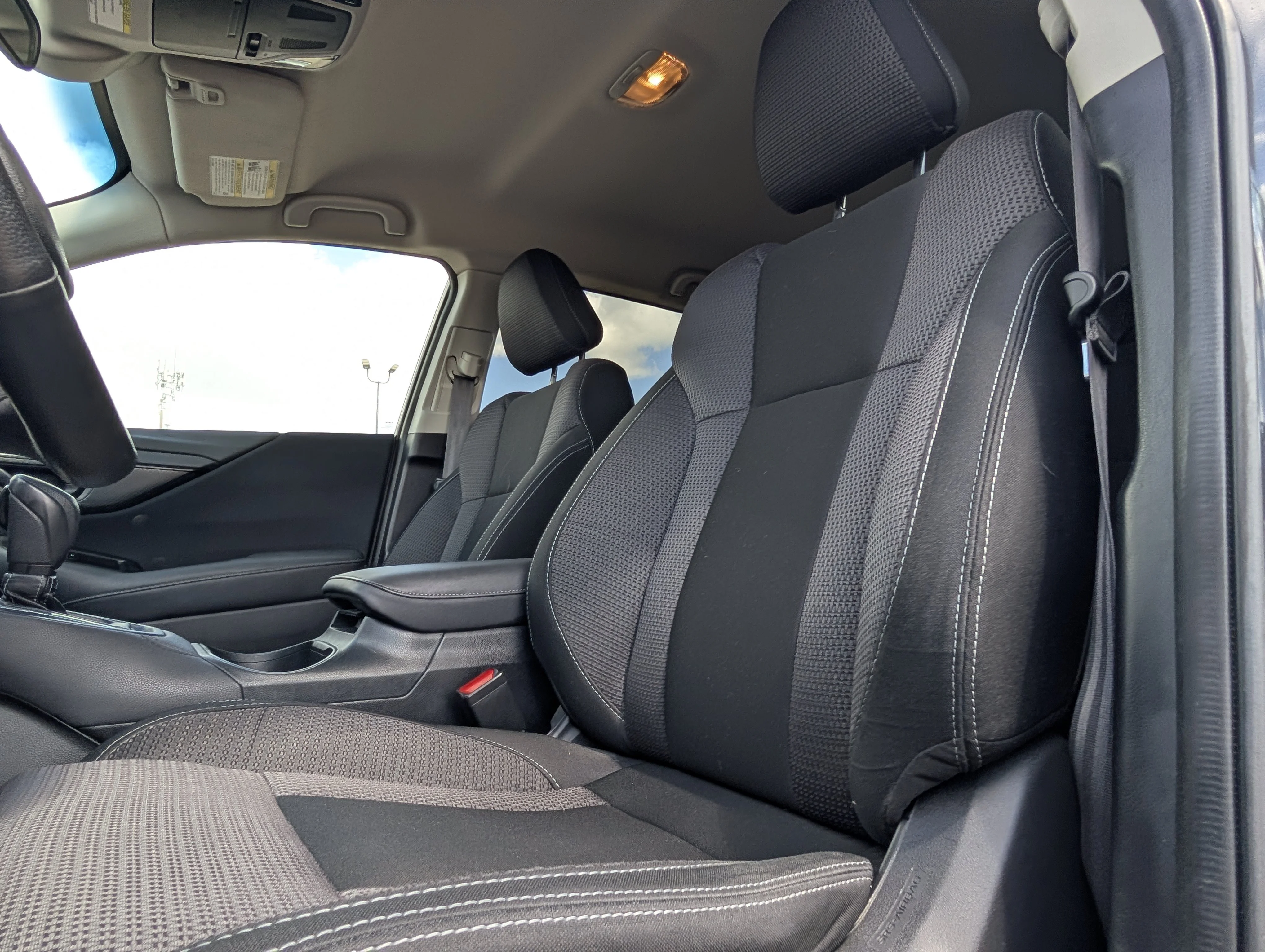 Used 2022 Crystal White Pearl Subaru Convenience image 19