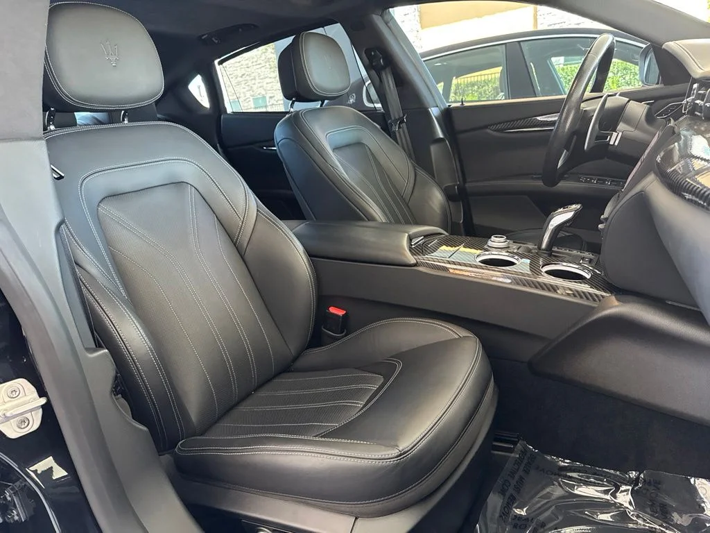 Certified Used 2022 Nero Noctis Black Maserati Modena Q4 image 18