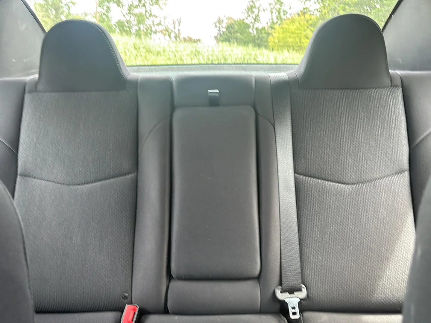 Used 2013 Cashmere Pearl Chrysler Touring image 15