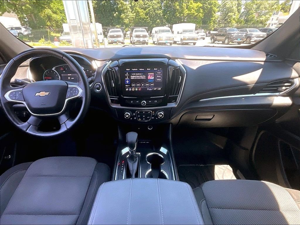 Used 2023 White Chevrolet LT image 22