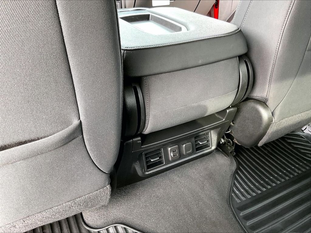 Used 2022 Red Chevrolet LT image 26
