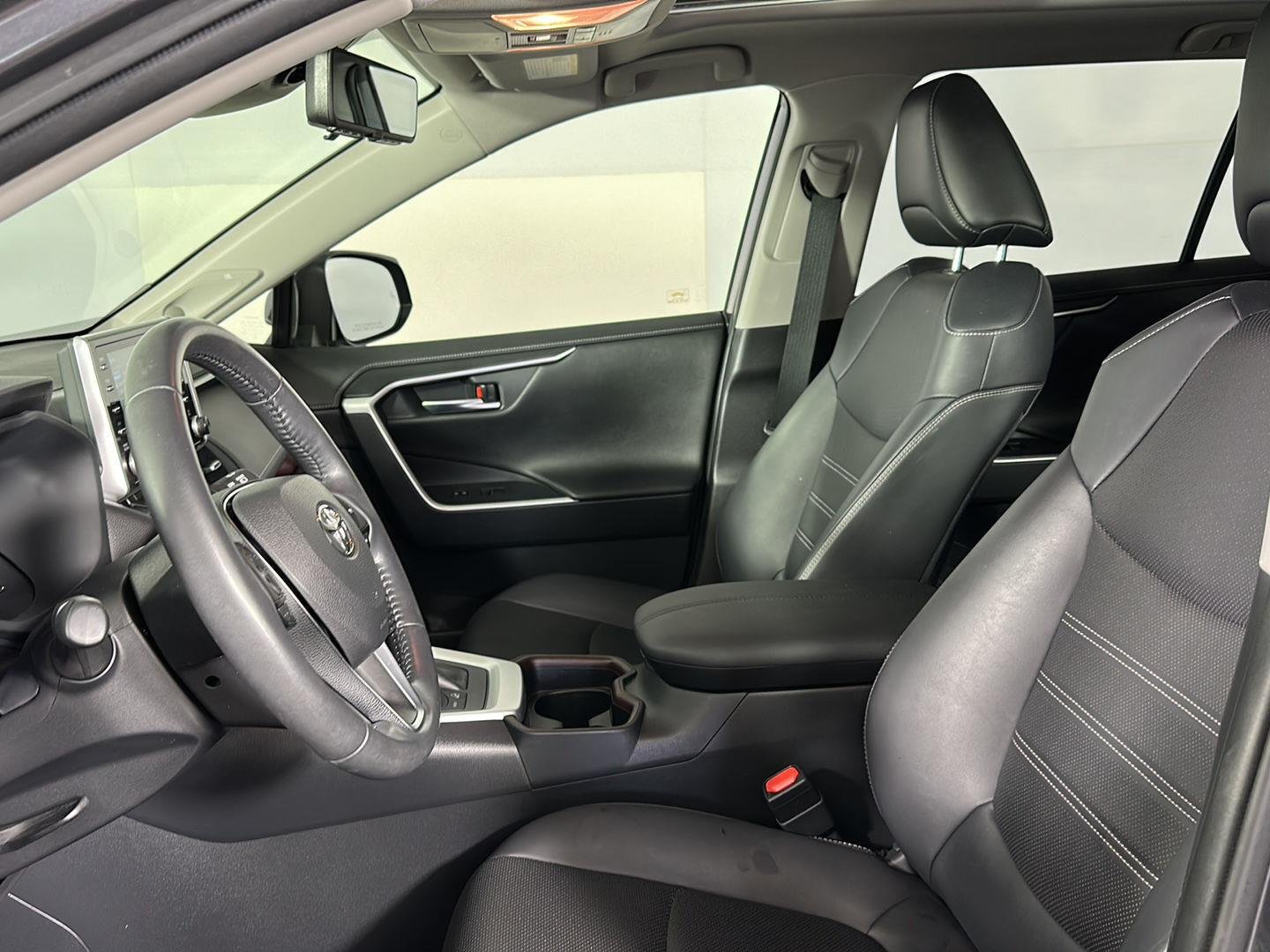 Used 2019 Magnetic Gray Metallic Toyota Limited image 6