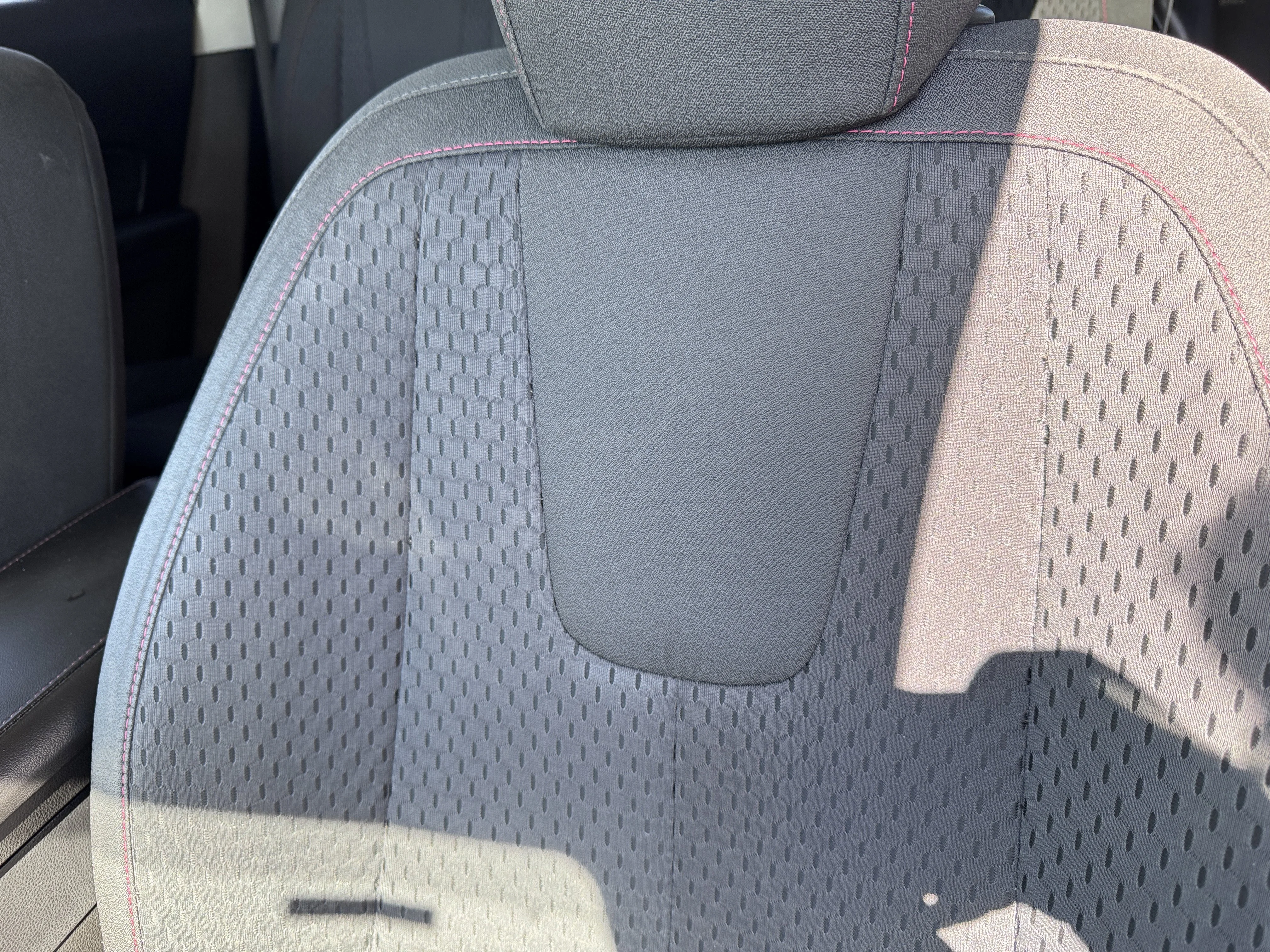 Used 2013 Onyx Black GMC SLE image 16