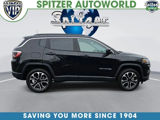 Used 2022 Black Jeep Limited image 9