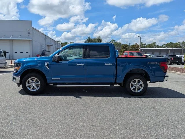 Used 2024 Blue Metallic Ford XLT image 6
