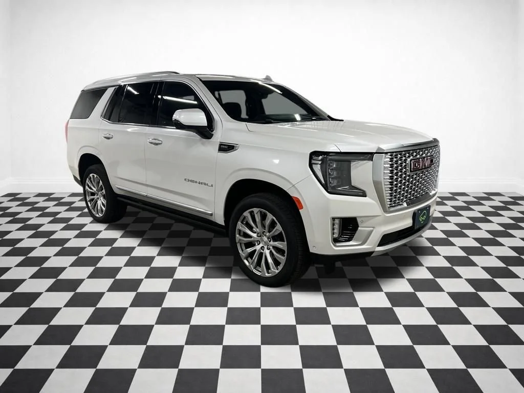2024 GMC Yukon 4WD Denali's photo