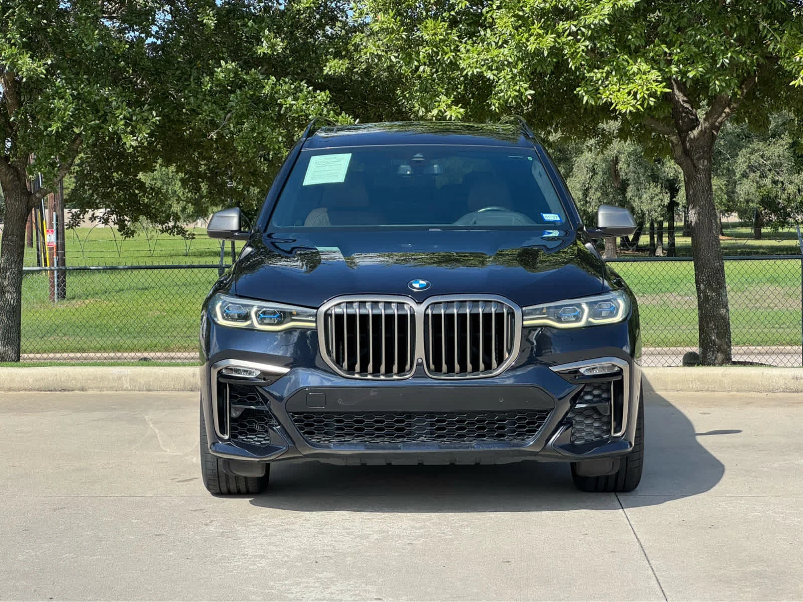 Used 2021 Carbon Black Metallic BMW M50i image 2