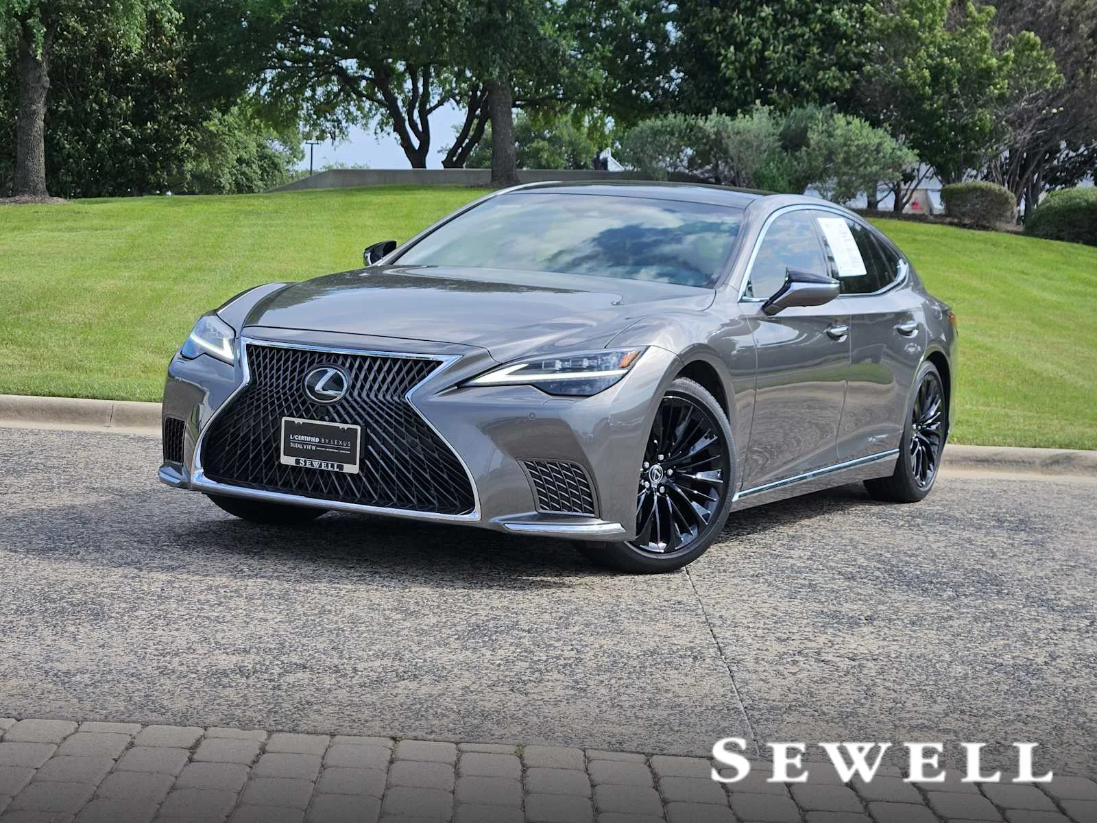 2023 Lexus LS 500 500 RWD's photo
